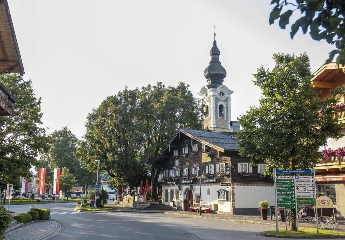 Hotel Gasthof Markterwirt Altenmarkt im Pongau Luaran gambar